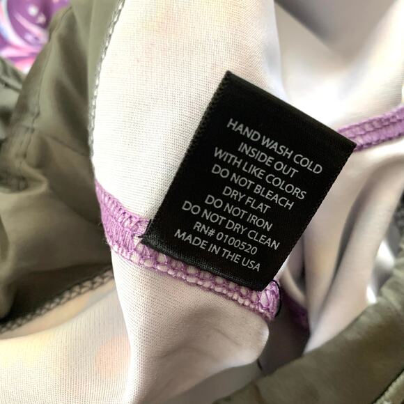 3/$15 NEW Dota 2 Logo Printed Shorts with Zippered Pocket in Gray/Purple - Picture 9 of 9